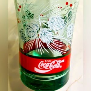Vintage 80s Holiday Pine Cone Coca Cola Glasses